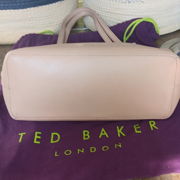 TED BAKER SAFFIANO LEATHER BEIGE TOTE - Picture 8 of 14